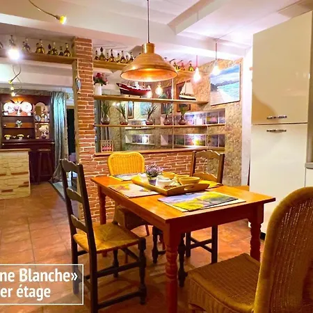 En Art - 3 - 3 Salles De Bains - 8 Pers - Cuisine - Salon - Piscine - Parking * Biarritz