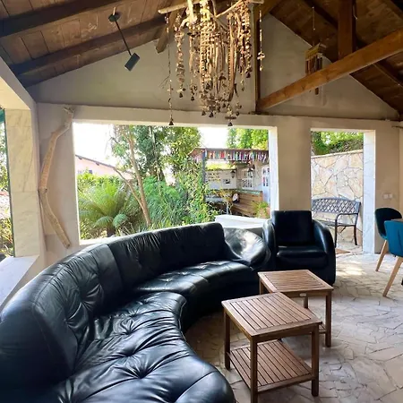 En Art - 3 - 3 Salles De Bains - 8 Pers - Cuisine - Salon - Piscine - Parking * Biarritz