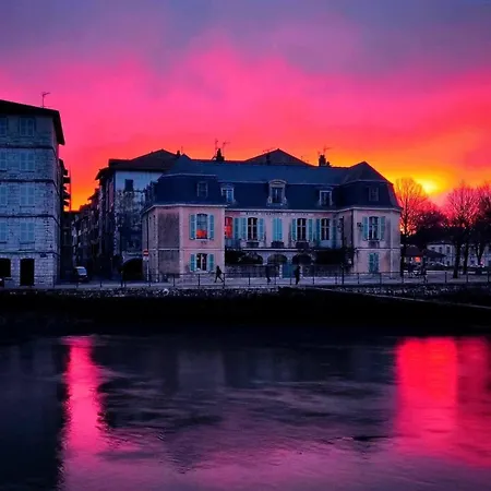 Appartamento En Art - 3 - 3 Salles De Bains - 8 Pers - Cuisine - Salon - Piscine - Parking *